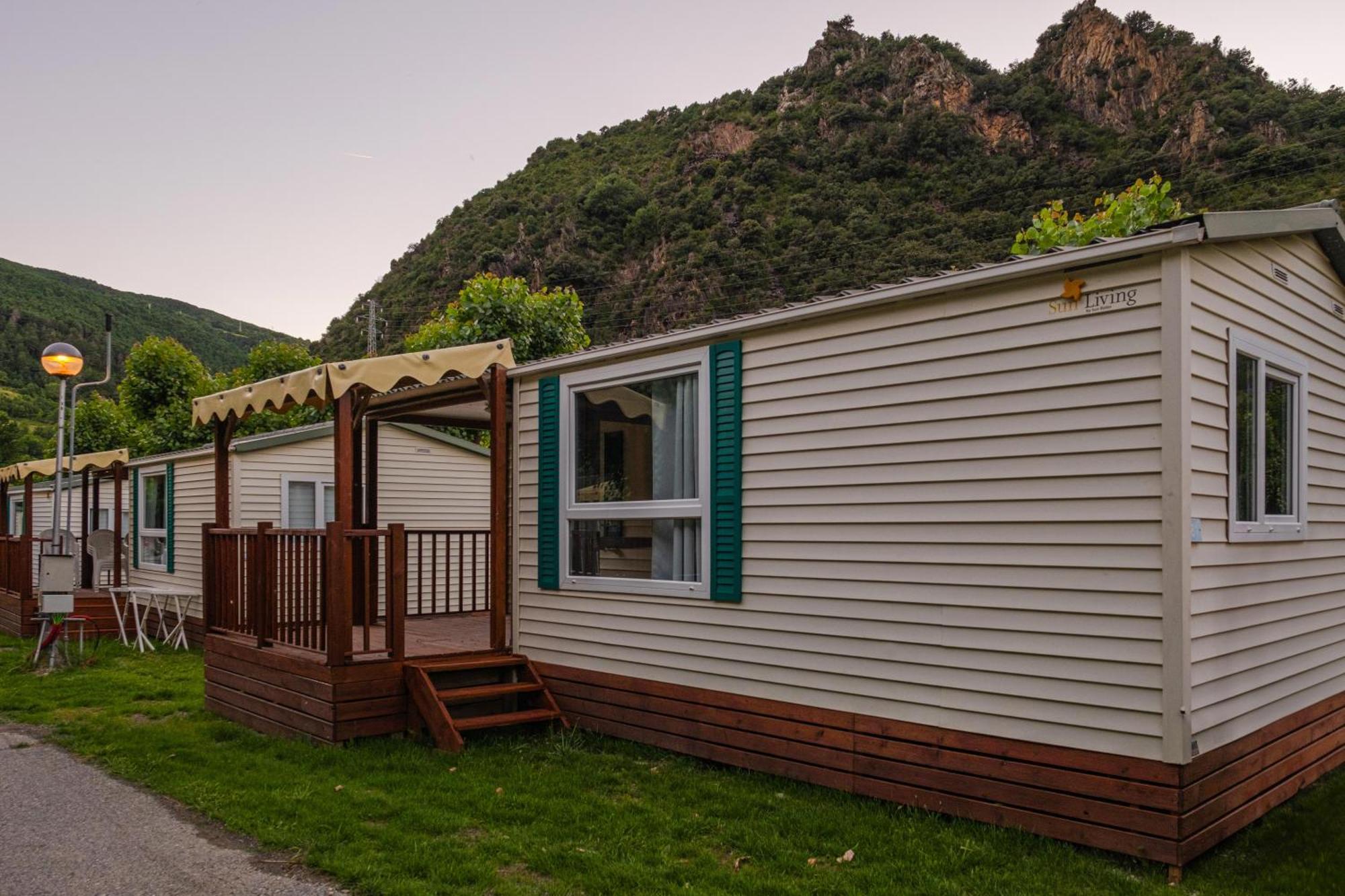 Frontera Bungalow Park Farga de Moles 외부 사진