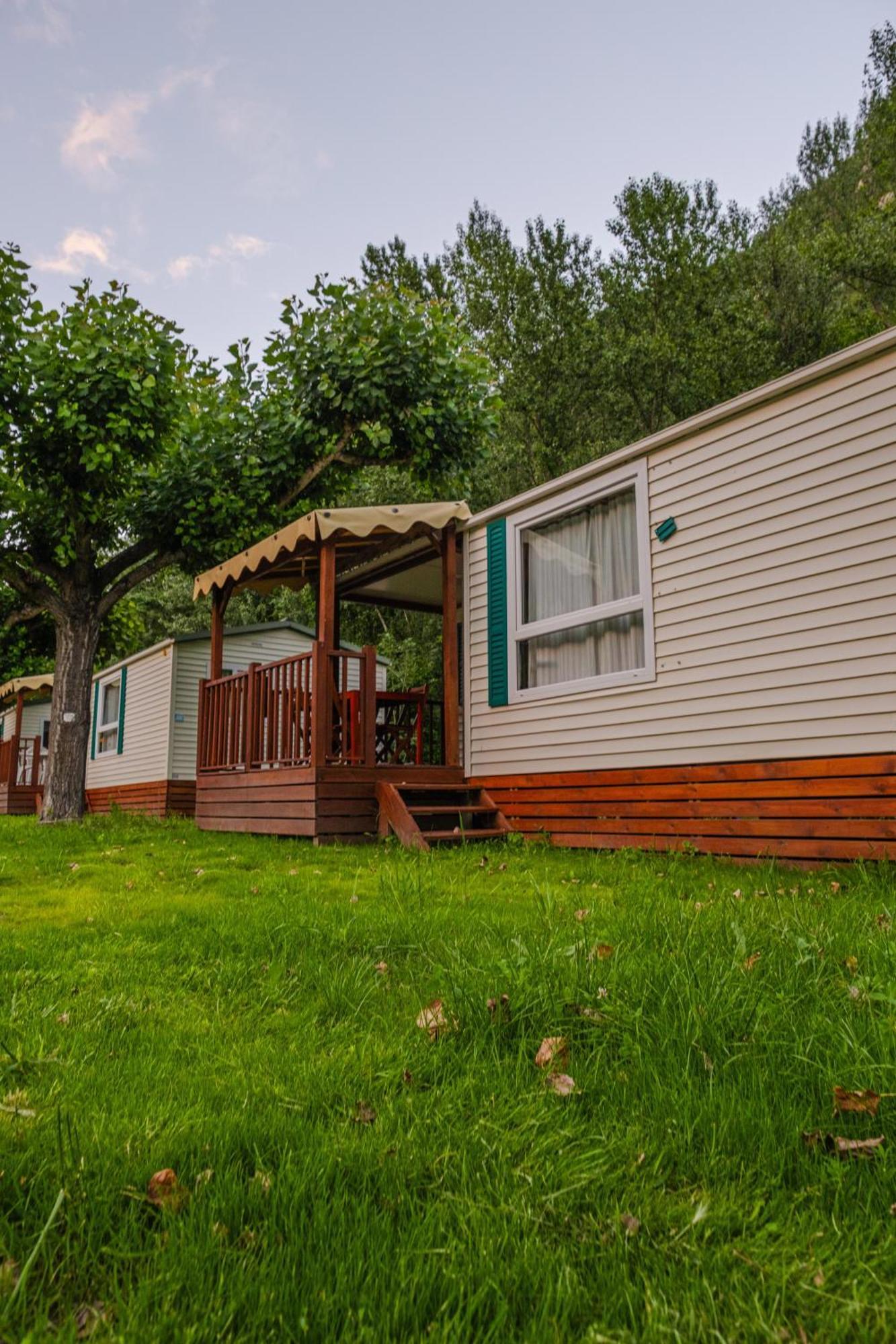 Frontera Bungalow Park Farga de Moles 외부 사진