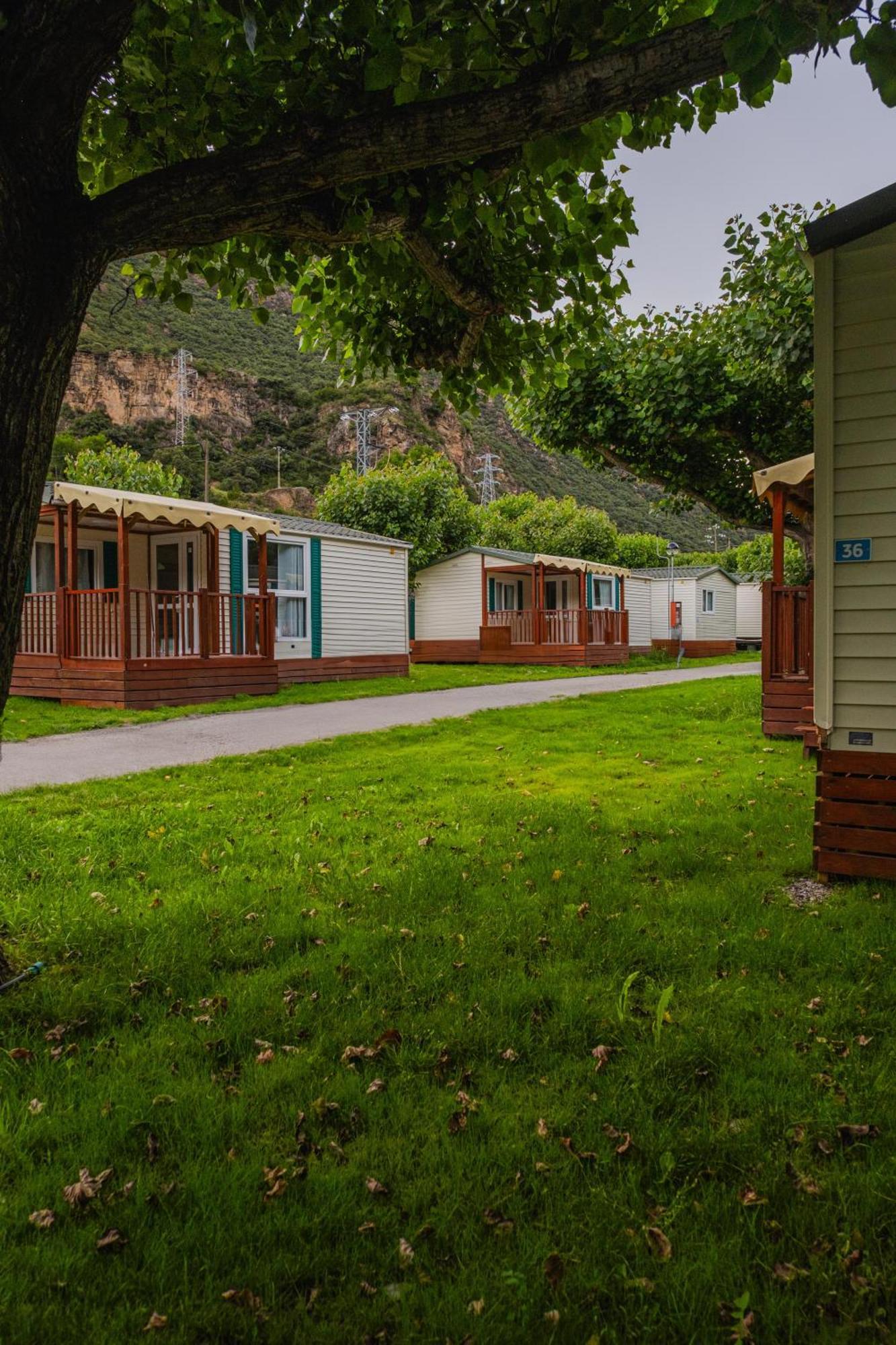 Frontera Bungalow Park Farga de Moles 외부 사진